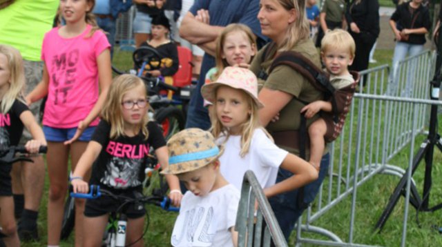 Zomerfeest optocht (vrijdag 25 augustus 2023)